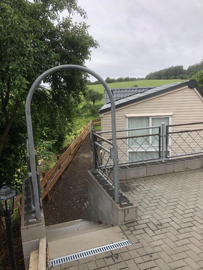 Ferienhaus Chilllout Chalets Daun-Kradenbach Buitenkant foto